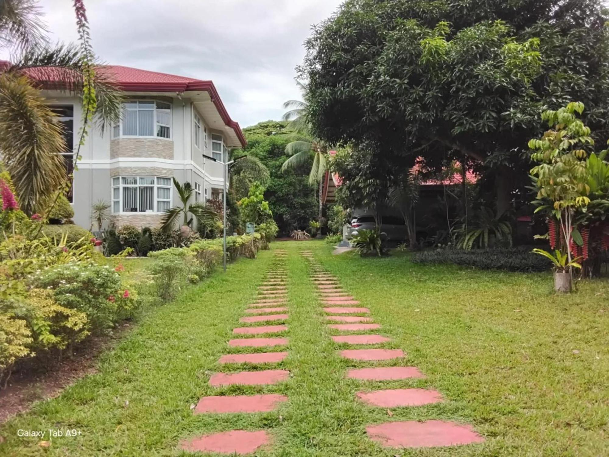 Aparthotel Camiguin Lanzones